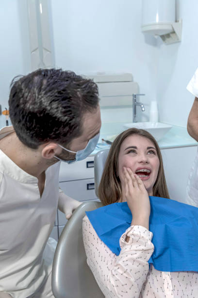 Best Emergency Dentist for Knocked-Out Tooth in Madisonville, KY
